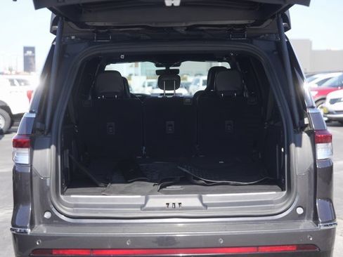 Used 2022 Lincoln Navigator L Reserve image 31