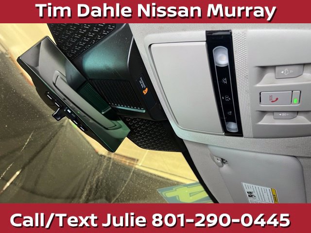 Used 2024 Nissan Ariya AWD image 33