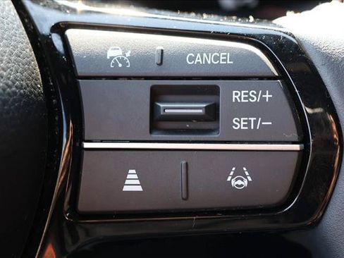 Used 2024 Honda HR-V Sport image 16