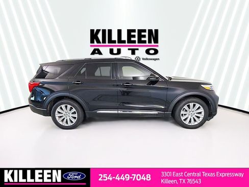 Used 2022 Ford Explorer Limited w/ Equipment Group 301A image 9