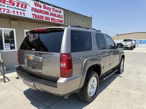 Used 2012 Chevrolet Tahoe LT w/ Suspension Package, Off-Road AWD/4WD image 3