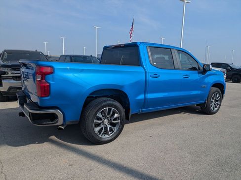 Certified 2025 Chevrolet Silverado 1500 LT image 2