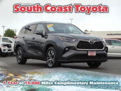 Used 2023 Toyota Highlander XLE