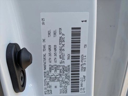 New 2026 Toyota Tundra SR5 image 18