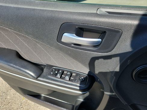 Certified 2023 Dodge Charger SXT image 15