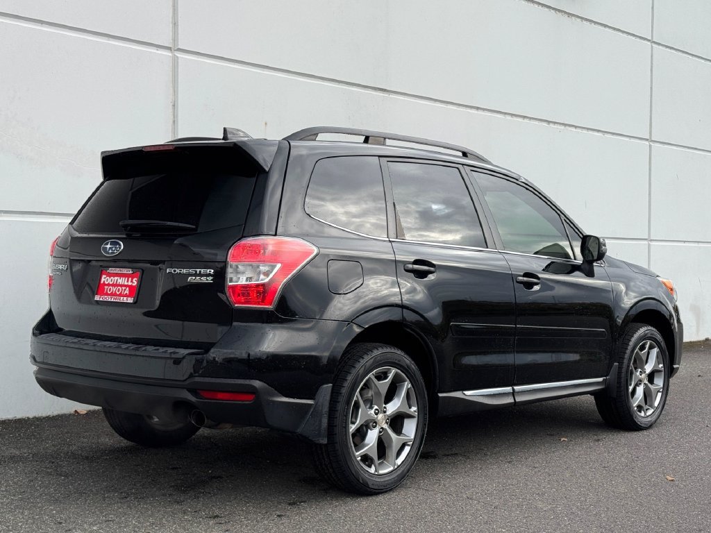 Used 2016 Subaru Forester 2.5i Touring AWD/4WD image 7