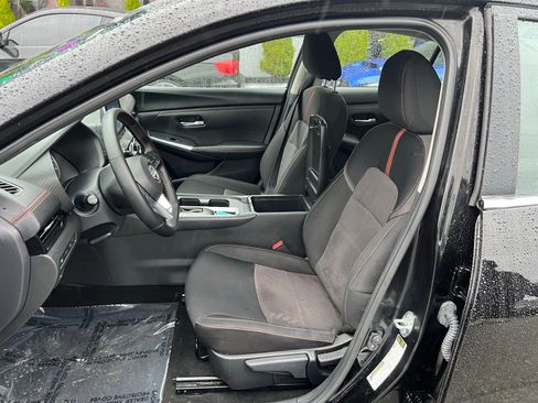 Used 2025 Nissan Sentra SR image 20