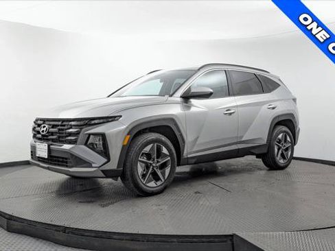 Used 2026 Hyundai Tucson SEL AWD/4WD image 2