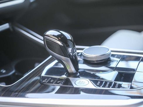 Certified 2023 BMW X5 xDrive40i w/ M Sport Package image 19