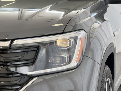 New 2026 Volkswagen Atlas SEL Premium R-Line AWD/4WD image 11