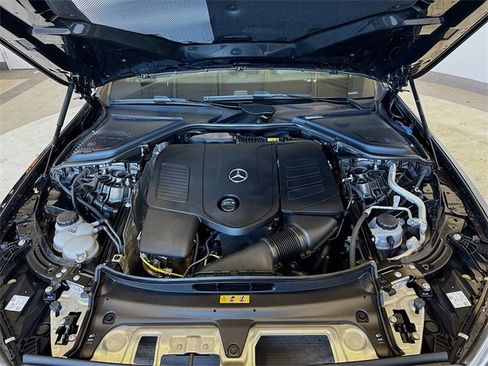 Used 2024 Mercedes-Benz E 350 4MATIC Sedan image 31