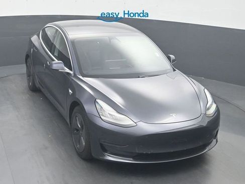 Used 2020 Tesla Model 3 Long Range AWD/4WD image 18