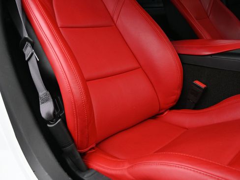 Used 2016 Chevrolet Corvette Stingray Coupe w/ 3LT Preferred Equipment Group image 29