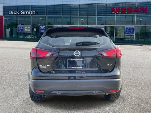 Used 2019 Nissan Rogue Sport SV image 5
