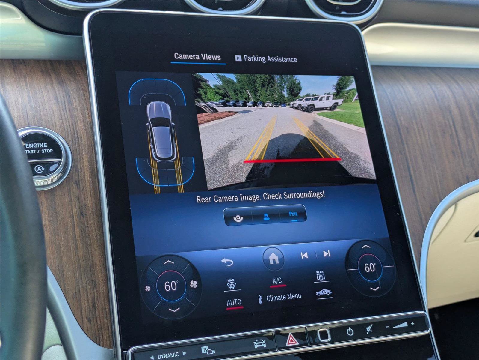 Used 2024 Mercedes-Benz GLC 300 4MATIC image 22