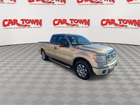 Used 2013 Ford F150 XLT w/ Luxury Equipment Group image 2
