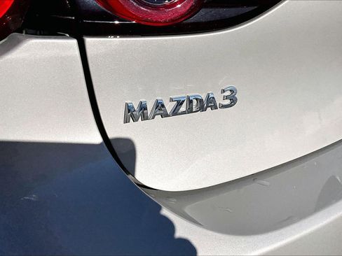 Used 2025 MAZDA MAZDA3 s Sport image 24