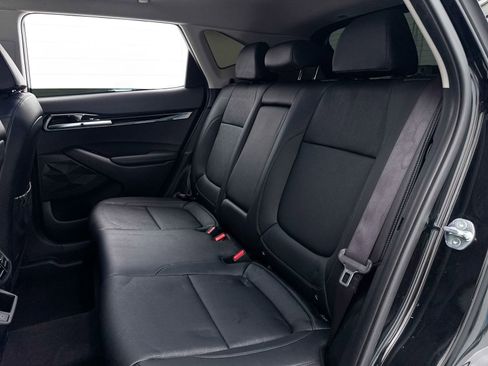 Certified 2024 Kia Seltos EX FWD image 29