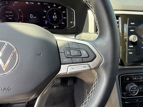 Certified 2023 Volkswagen Atlas SE w/ Panoramic Sunroof Package image 16