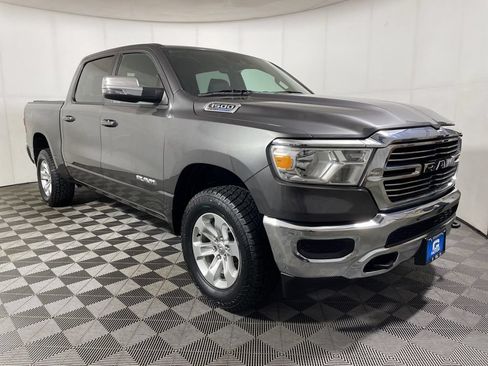Used 2024 RAM 1500 Laramie w/ Off Road Group AWD/4WD image 2