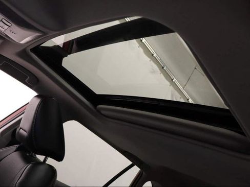 Used 2021 Toyota RAV4 Limited FWD image 37