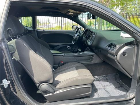 Used 2021 Dodge Challenger SXT w/ Blacktop Package image 19