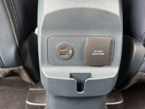 Used 2024 Ford Maverick Lariat w/ 4K Tow Package AWD/4WD image 24
