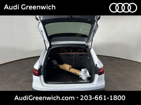 Used 2023 Audi A4 2.0T allroad Premium Plus w/ Premium Plus Package AWD/4WD image 18