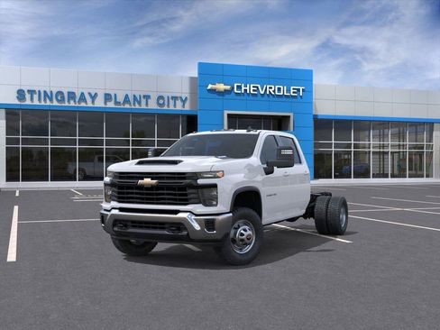 New 2025 Chevrolet Silverado 3500 W/T w/ WT Convenience Package image 8