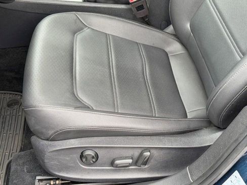 Used 2020 Volkswagen Passat 2.0T R-Line image 22