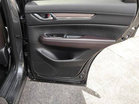 New 2025 MAZDA CX-5 Signature image 41