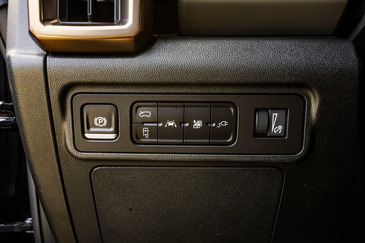 Used 2025 GMC Hummer EV 3X AWD/4WD image 31