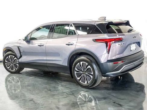 Certified 2024 Chevrolet Blazer EV LT AWD/4WD image 9