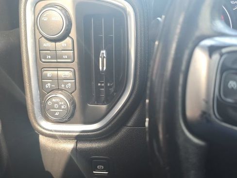 Used 2021 Chevrolet Silverado 1500 LT Trail Boss w/ Convenience Package II AWD/4WD image 21