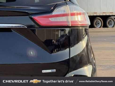 Used 2020 Ford Edge SE AWD/4WD image 8