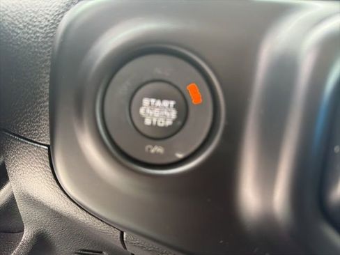Used 2023 Jeep Wrangler Unlimited w/ 8.4" Radio Group AWD/4WD image 29
