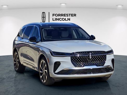 New 2026 Lincoln Nautilus Black Label AWD/4WD image 1