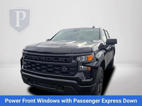 New 2026 Chevrolet Silverado 1500 Custom w/ LPO, Dark Essentials Package AWD/4WD image 12