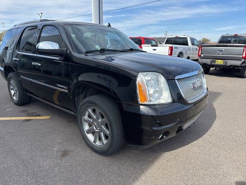 Used 2013 GMC Yukon Denali image 5