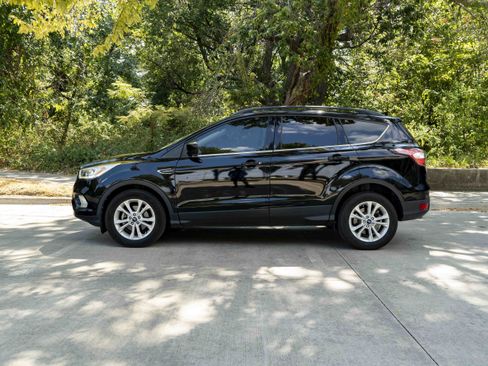 Used 2018 Ford Escape SEL FWD image 6