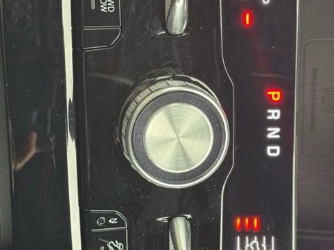 New 2024 Jeep Grand Cherokee Overland w/ Advanced Protech Group III image 34