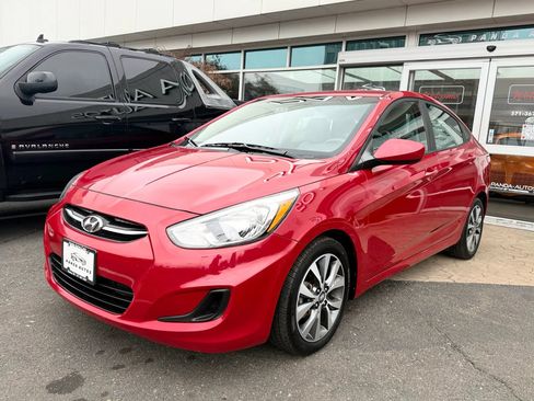 Used 2017 Hyundai Accent Value Edition FWD image 3