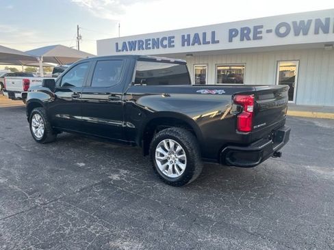 Used 2022 Chevrolet Silverado 1500 Custom AWD/4WD image 7