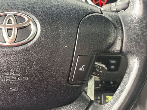 Used 2010 Toyota Sequoia SR5 image 18