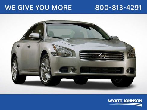 Used 2011 Nissan Maxima 3.5 SV w/ Monitor Pkg image 1