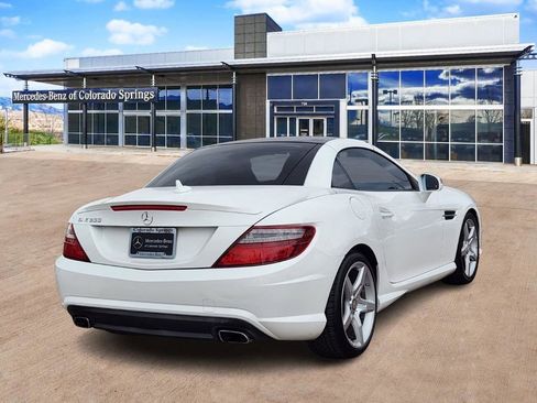Certified 2016 Mercedes-Benz SLK 300 image 5