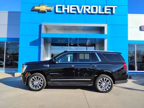 Used 2025 GMC Yukon Denali image 18