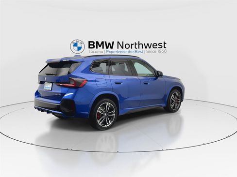New 2026 BMW X1 xDrive28i w/ Technology Package AWD/4WD image 3