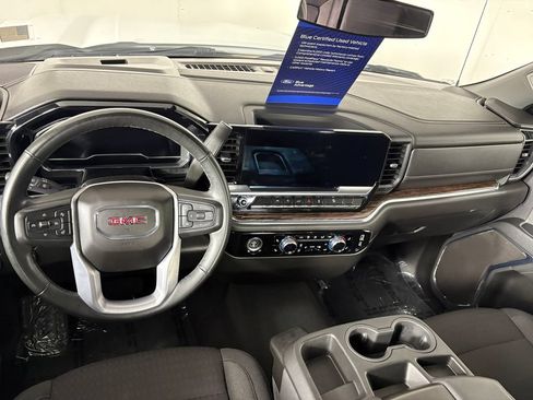 Used 2024 GMC Sierra 1500 Elevation w/ X31 Off-Road Package AWD/4WD image 26