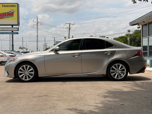 Used 2016 Lexus IS 200t RWD image 6